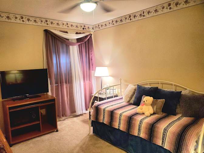 Jennifer's room