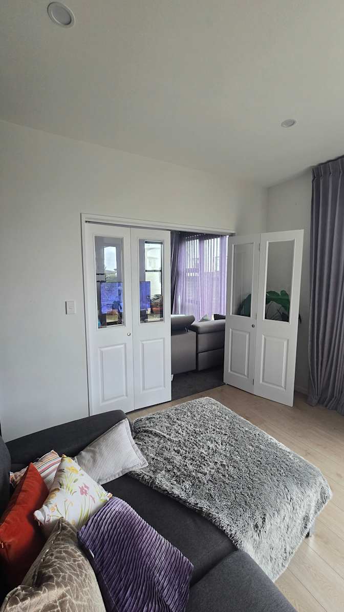 Courtney's room