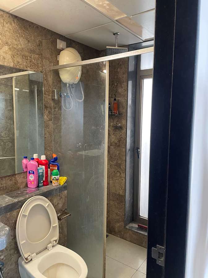 Shivam Pandey's room
