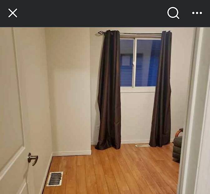 Kelly's room