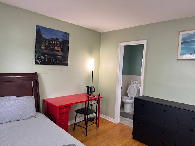 Kavin Nguyen's room