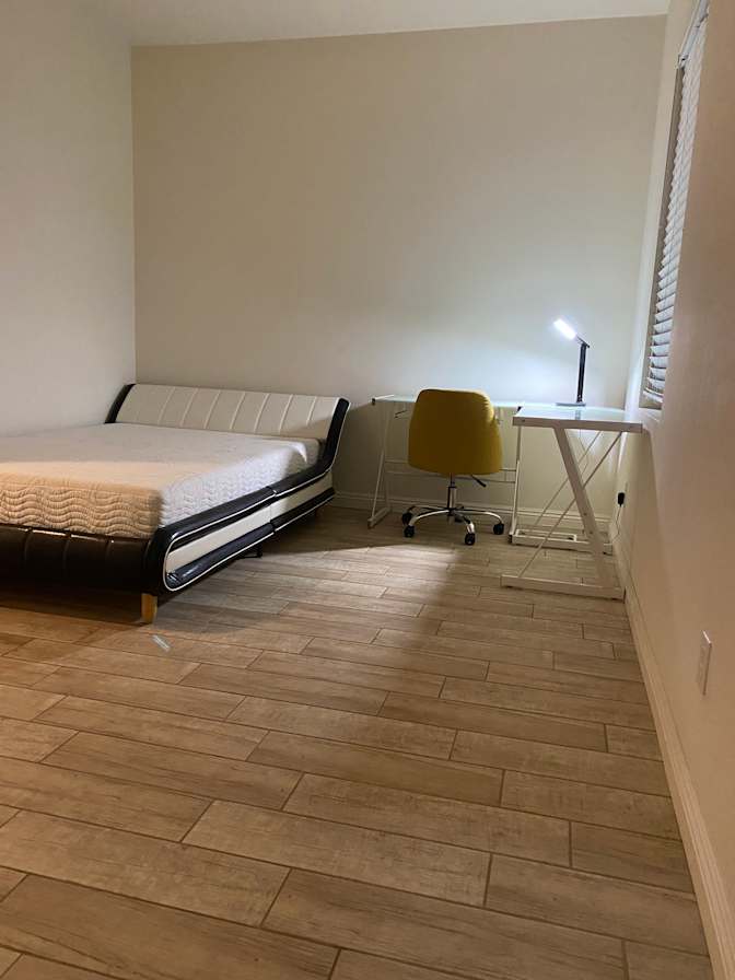 HELEN's room