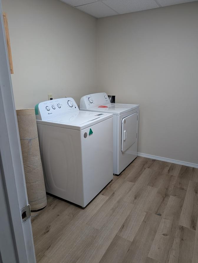 Alcove Rooms's room