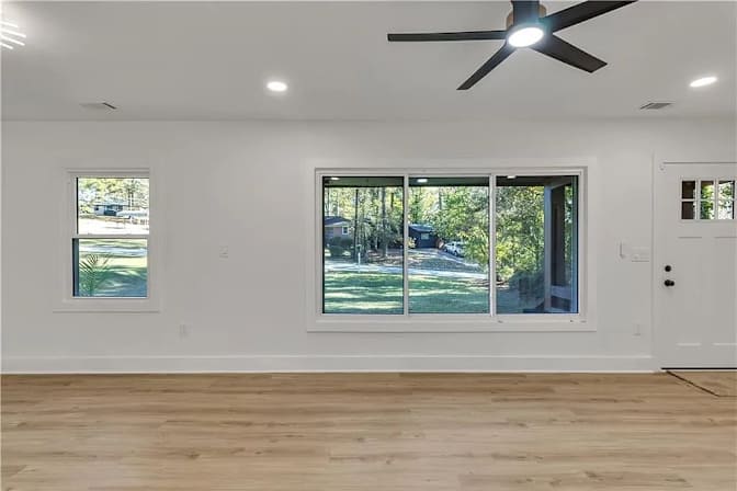 Alcove Rooms's room