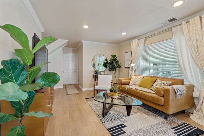 FRANCES MARTINEZ's room