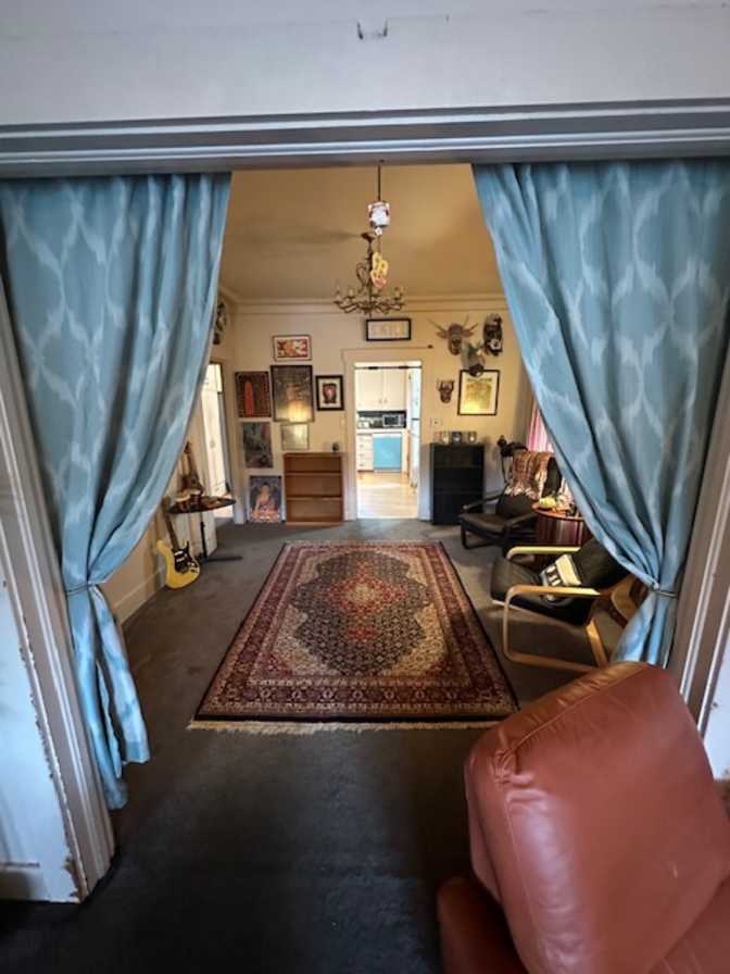 robin's room