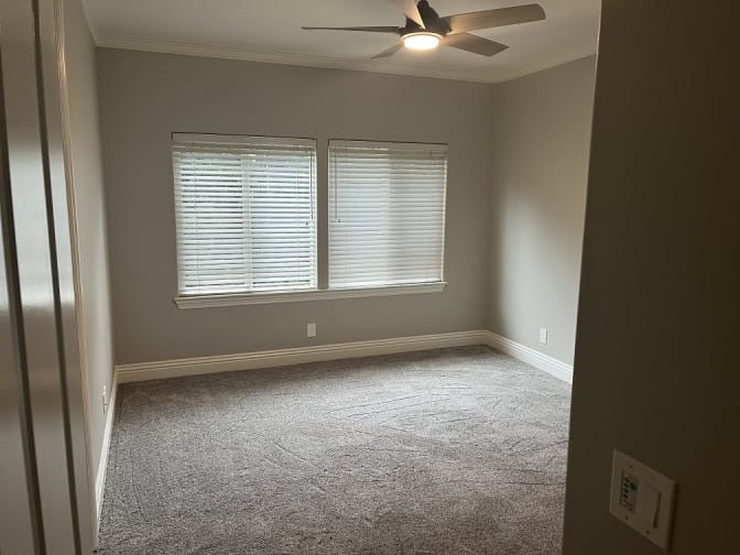 Ron's room