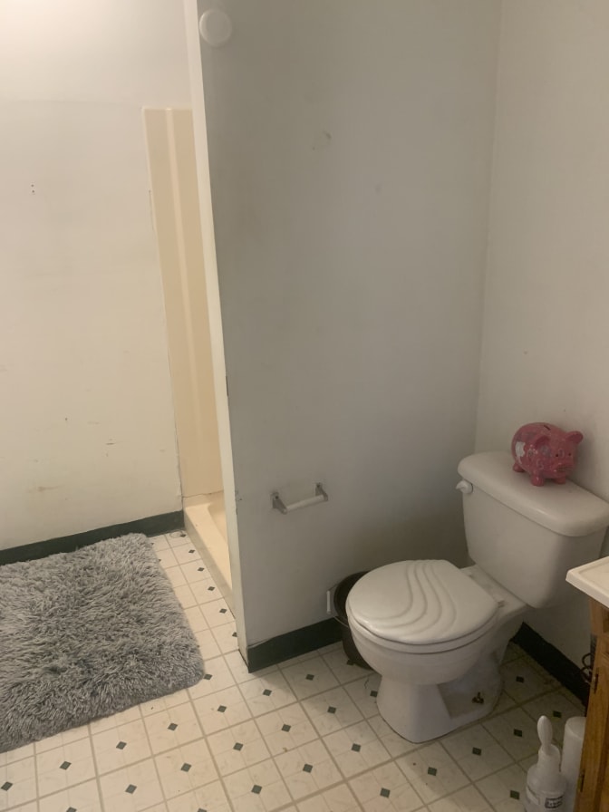 vaughn's room