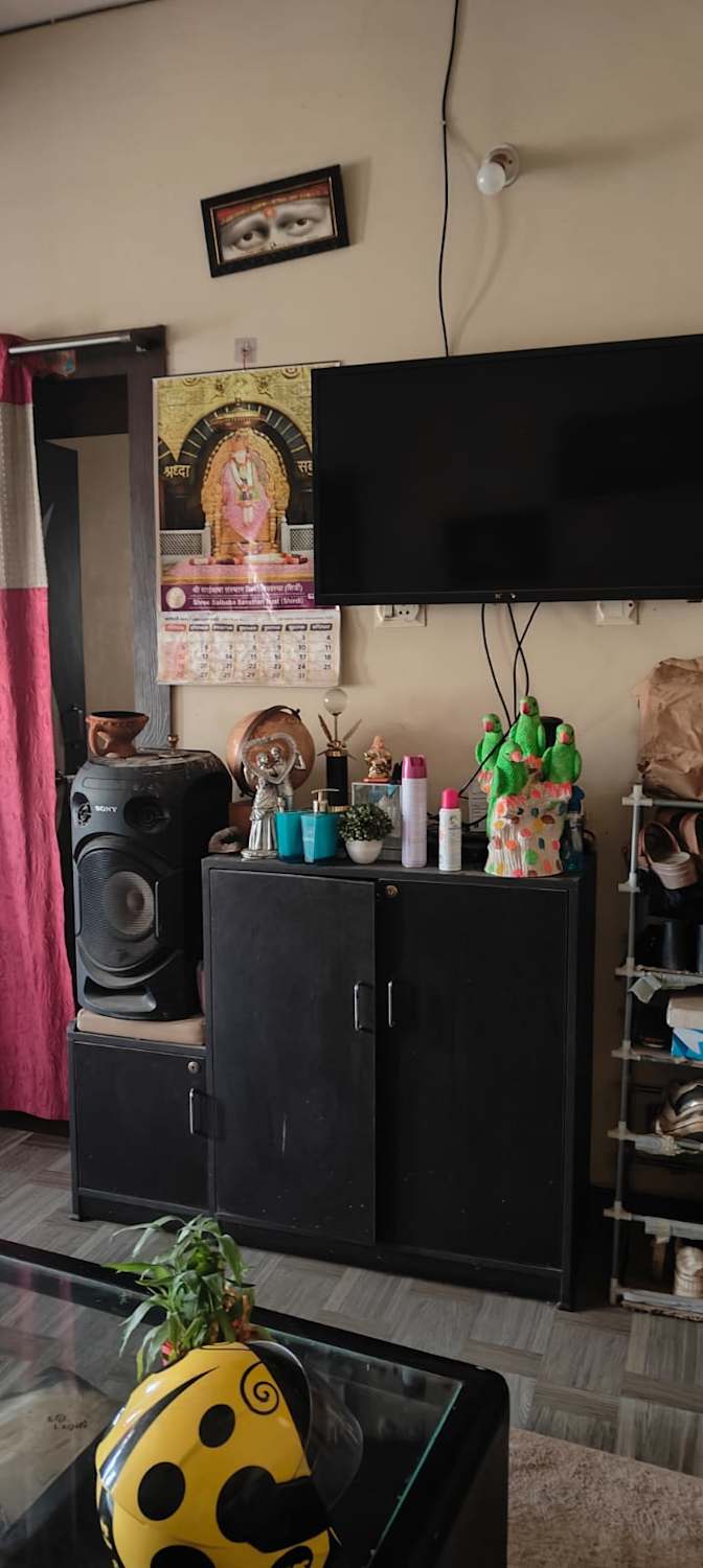 Samreet's room