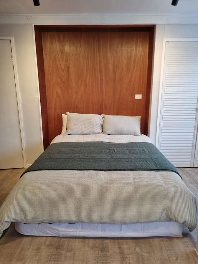 Robyn's room