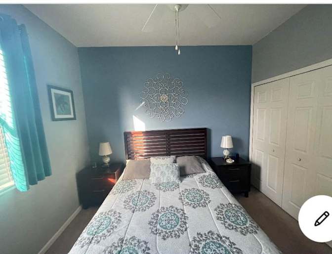 Daya's room