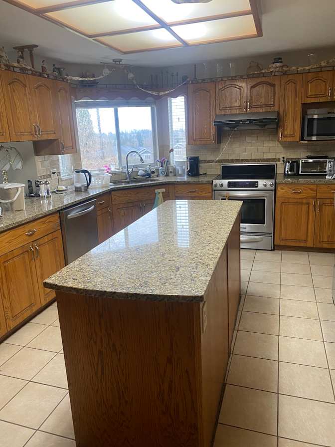 William  Lowe's room