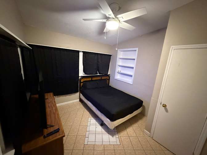 Manchester Team LLC's room