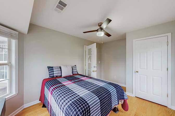 PadSplit's room