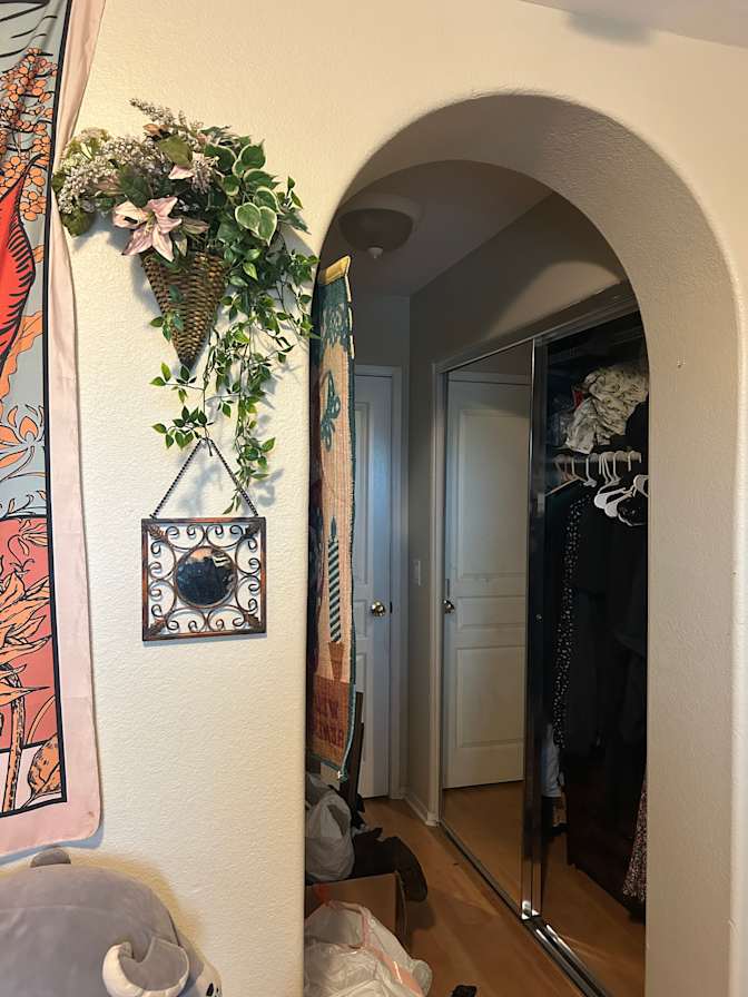 Andrea's room