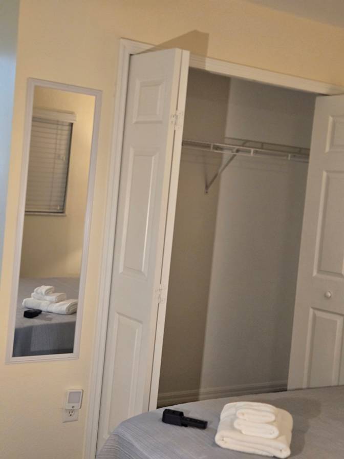 Gloria m Walker's room