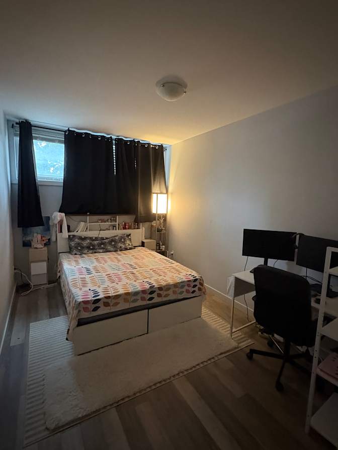 Adji's room
