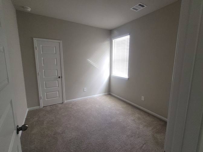 Lily Ewherido's room