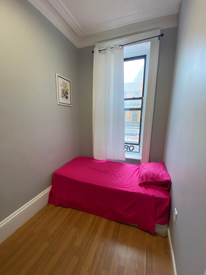 CRISTIAN ARANEDA's room