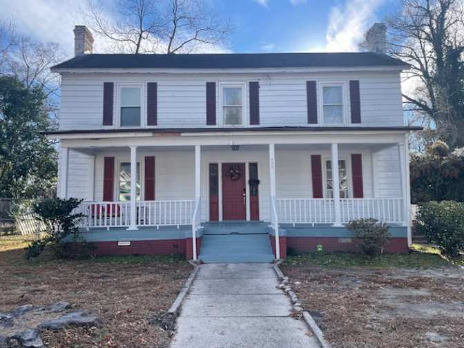 Lois's room
