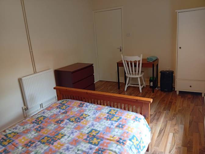 Ella's room