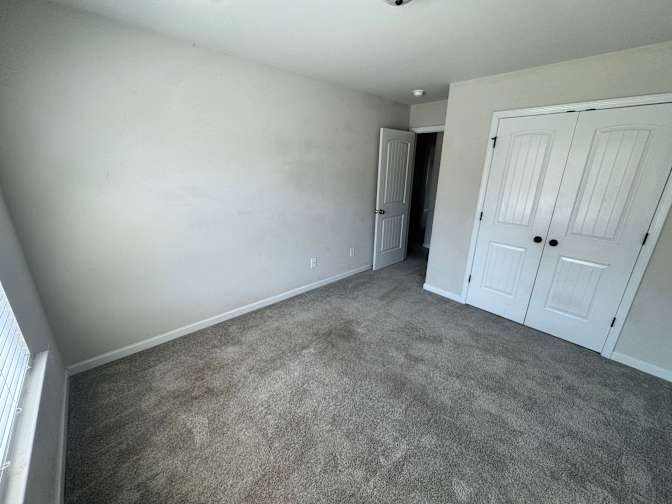 Alcove Rooms's room