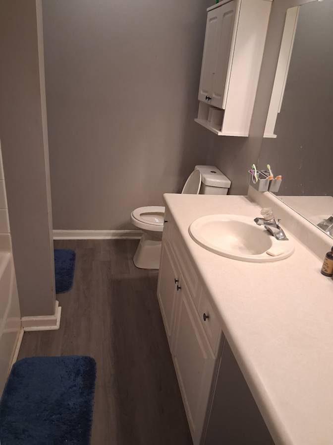 Lynn Favors's room