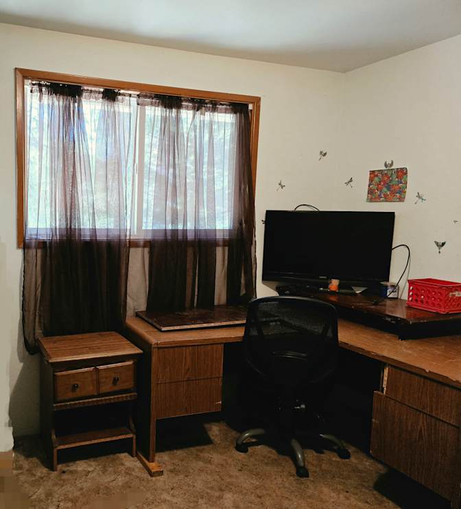 Lisa's room