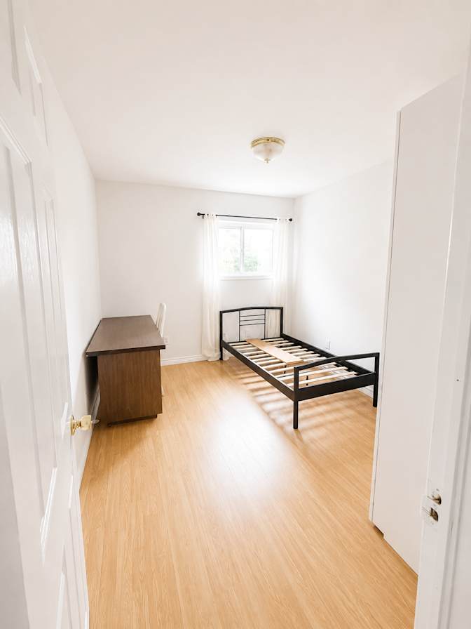 Amara's room