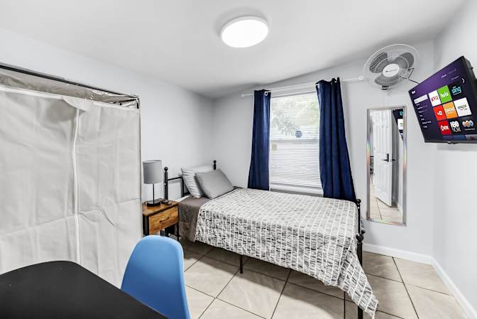 PadSplit's room