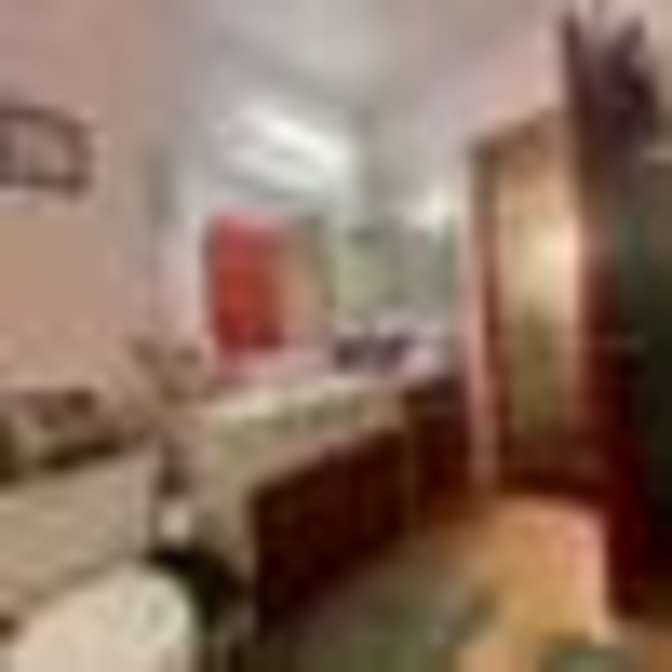 Ron's room