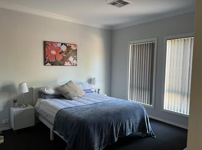 Cristina's room