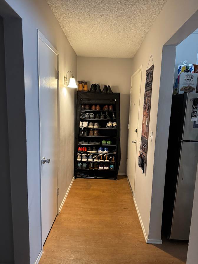 Jon's room