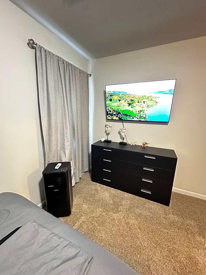 Ari's room