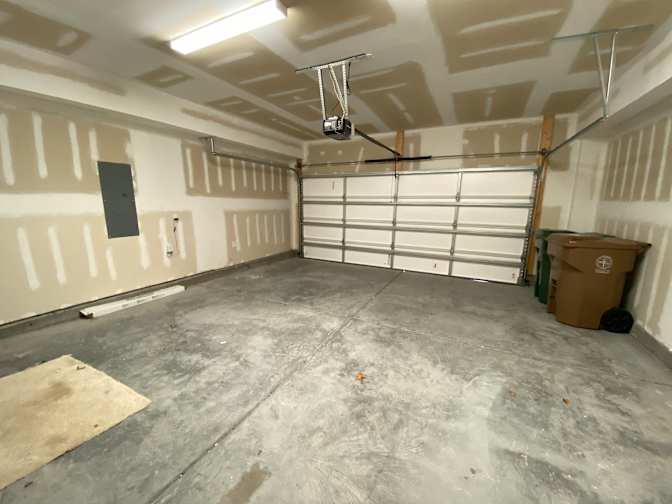 Alcove Rooms's room