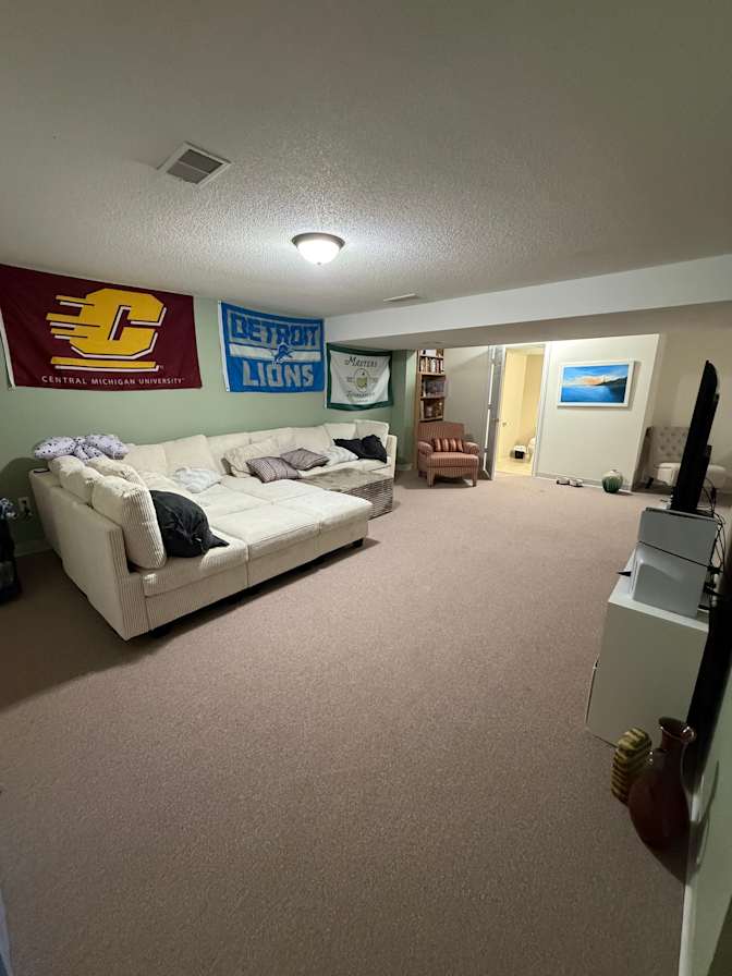 Holly's room