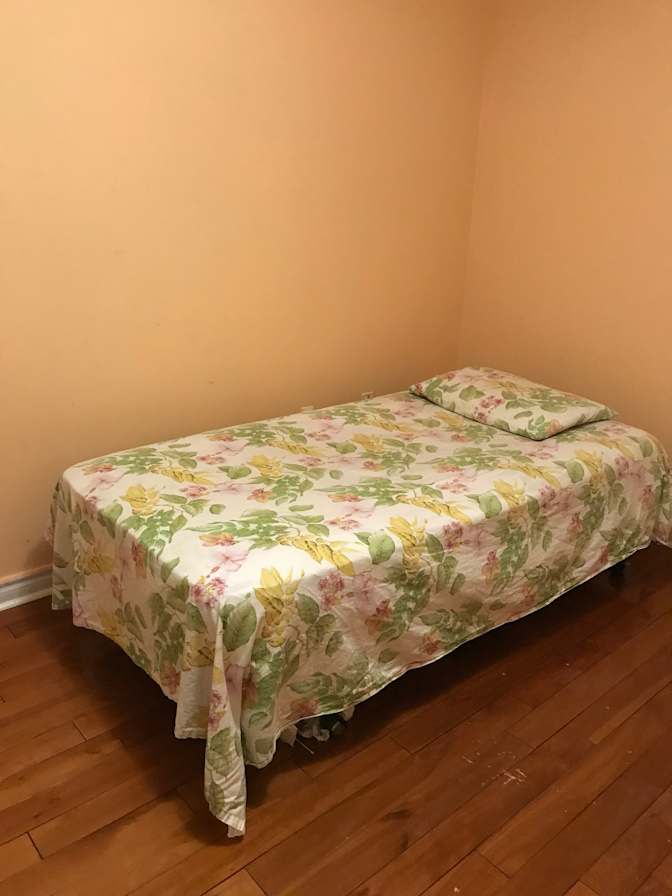Shelly-Ann Green's room