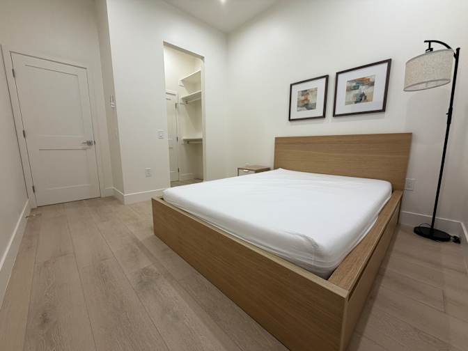 Tim Hoang's room