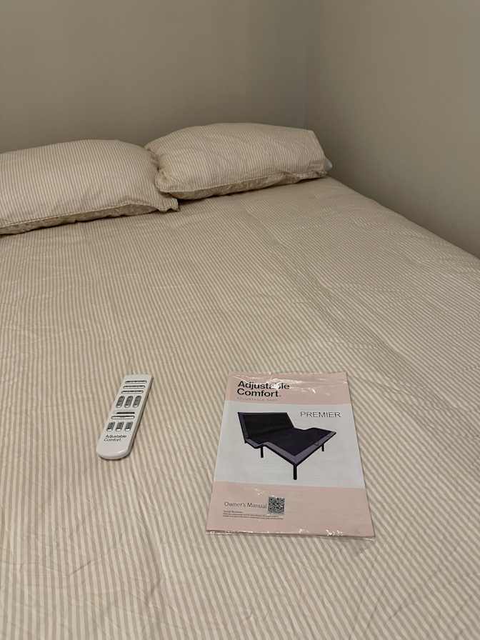 MATTHEW WOOD's room