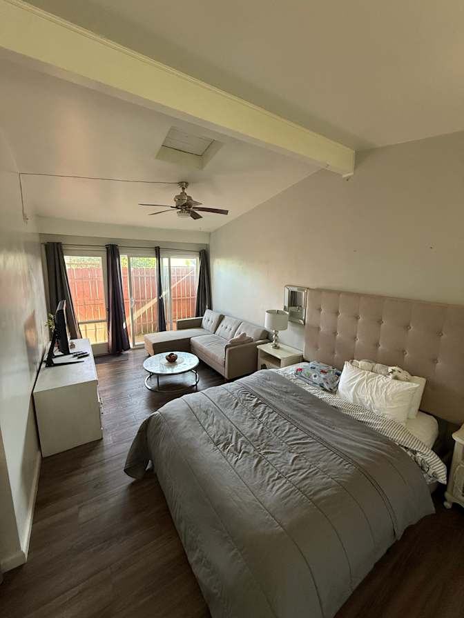 Julio and Gabby's room