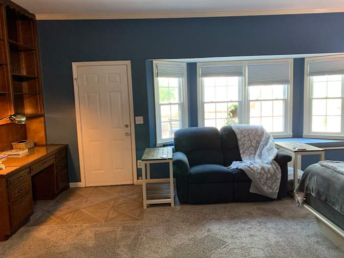 Carolyn's room