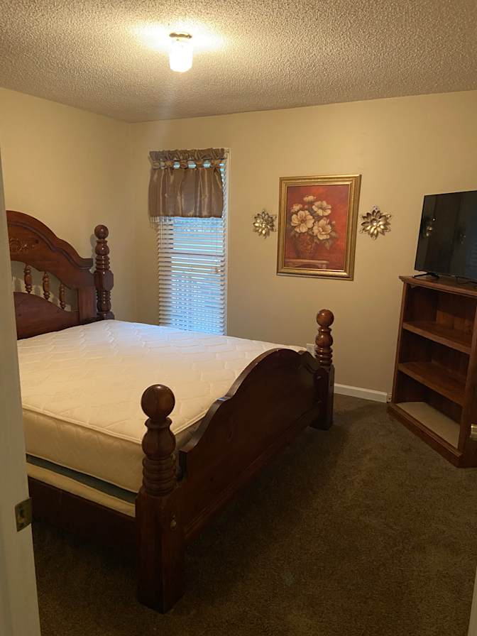Tara's room