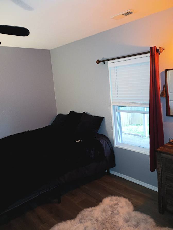 Stephanie's room