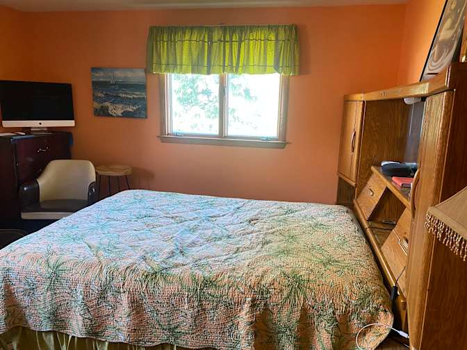 Mark Anthony's room