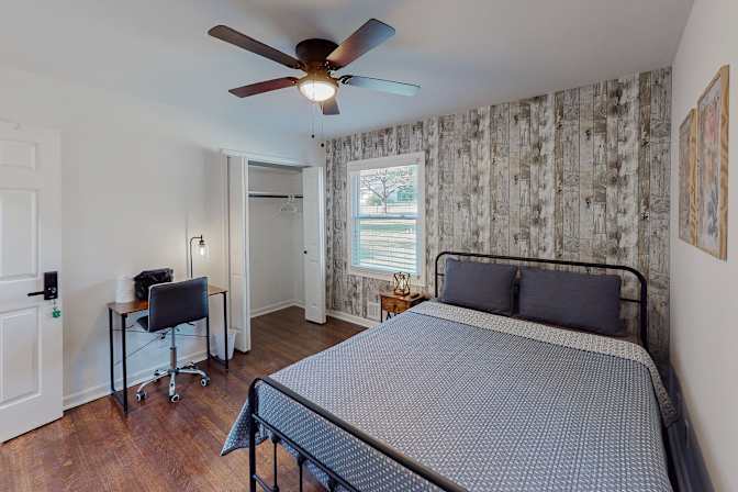 PadSplit's room