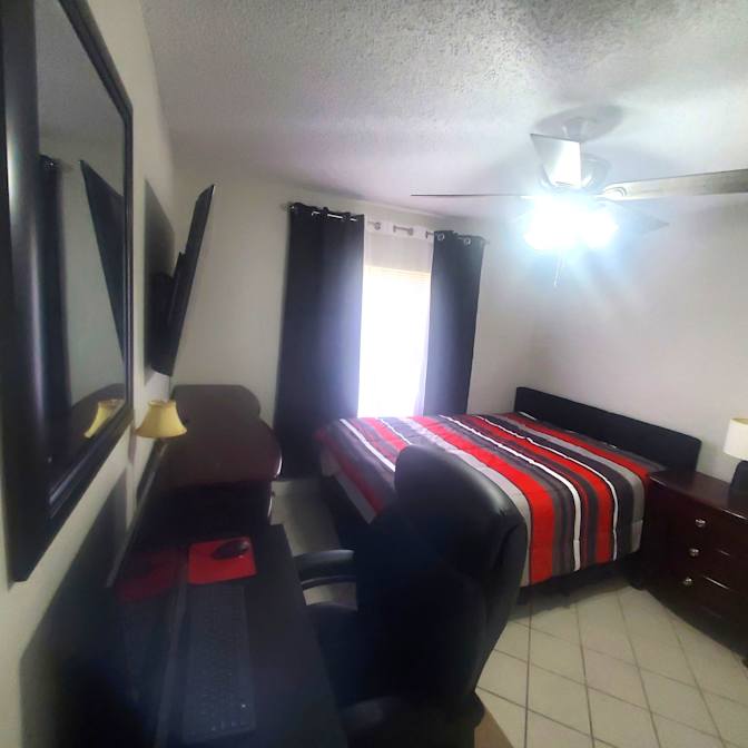 Jason Bryan, Realtor's room