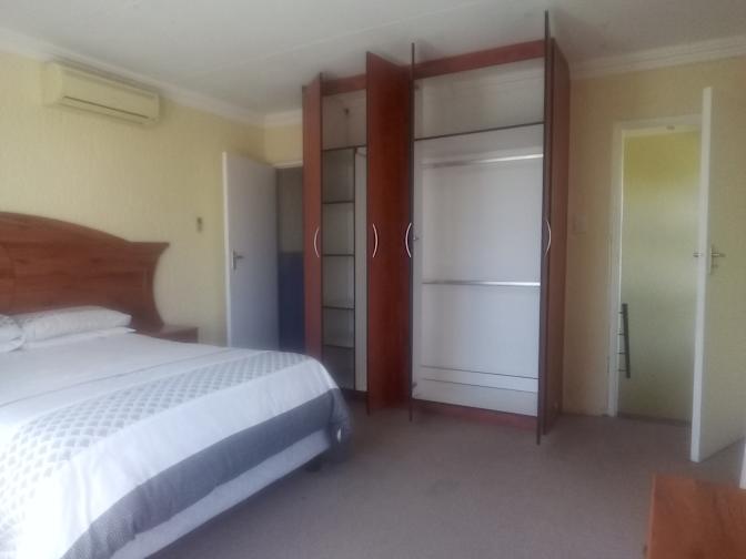 Jean-Pier's room