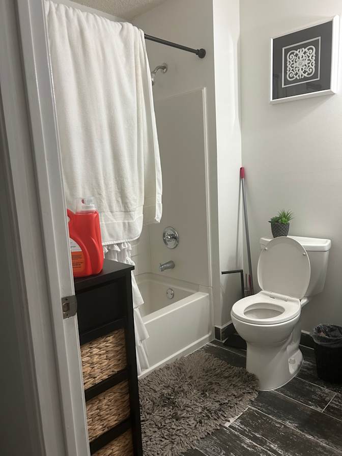 Caroline's room