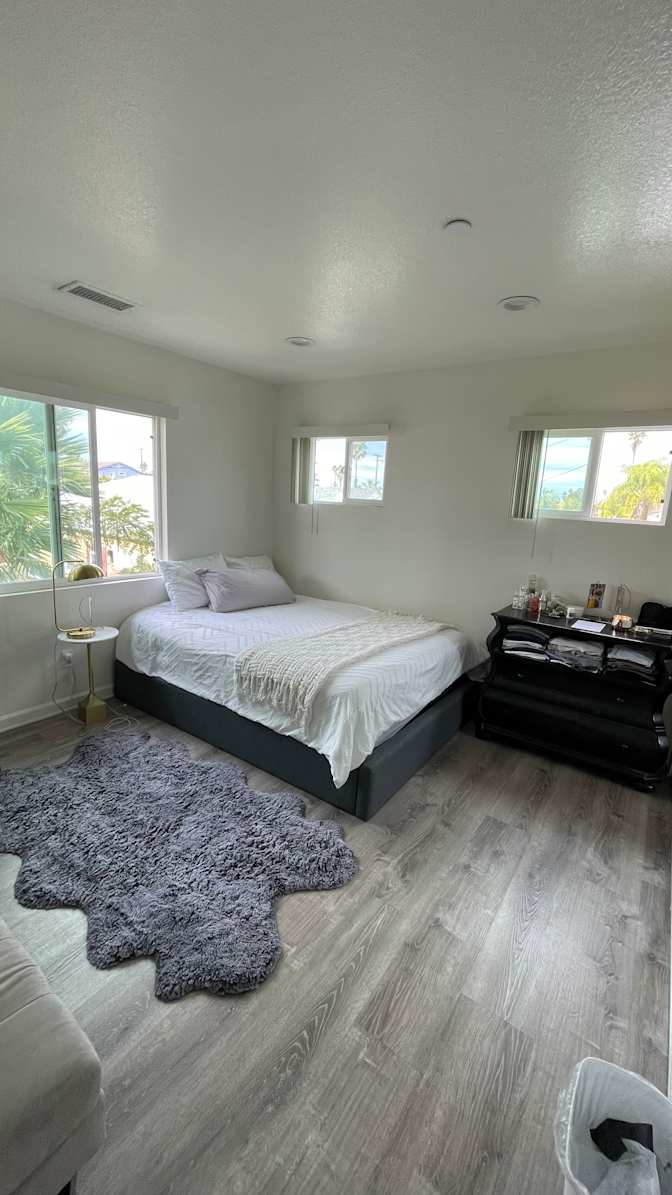 Zak's room