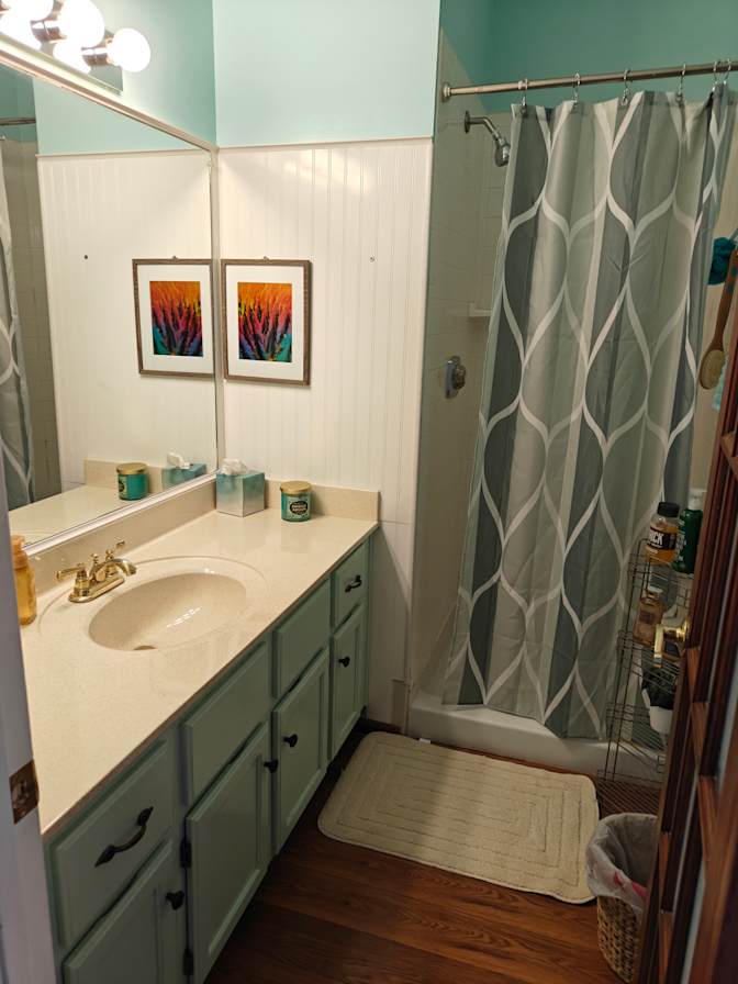 Lindsay Donovan's room